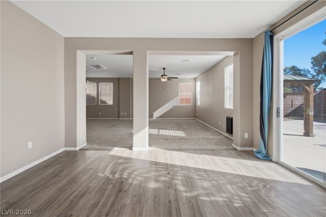 7809 Bear Tooth Cave Court, Las Vegas, NV 89131