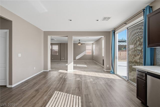 7809 Bear Tooth Cave Court, Las Vegas, NV 89131