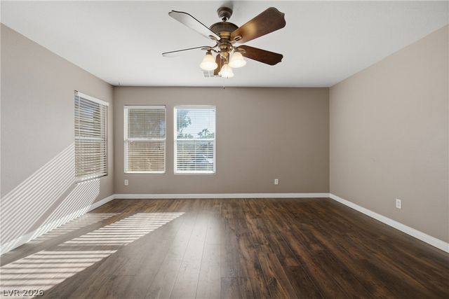 7809 Bear Tooth Cave Court, Las Vegas, NV 89131