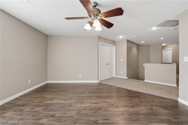7809 Bear Tooth Cave Court, Las Vegas, NV 89131