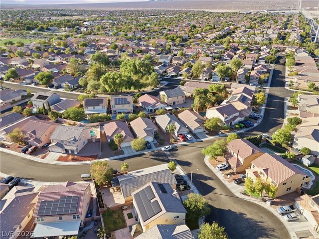 7809 Bear Tooth Cave Court, Las Vegas, NV 89131