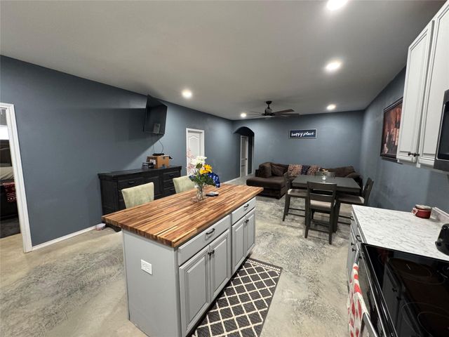 0103 Old Fm 705, Broaddus, TX 75979