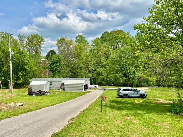 1571 Kit Cowan Road, Somerset, KY 42501