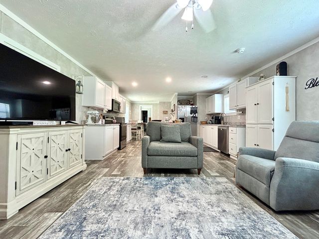 1571 Kit Cowan Road, Somerset, KY 42501