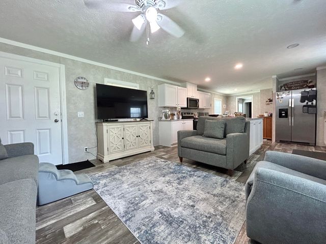 1571 Kit Cowan Road, Somerset, KY 42501