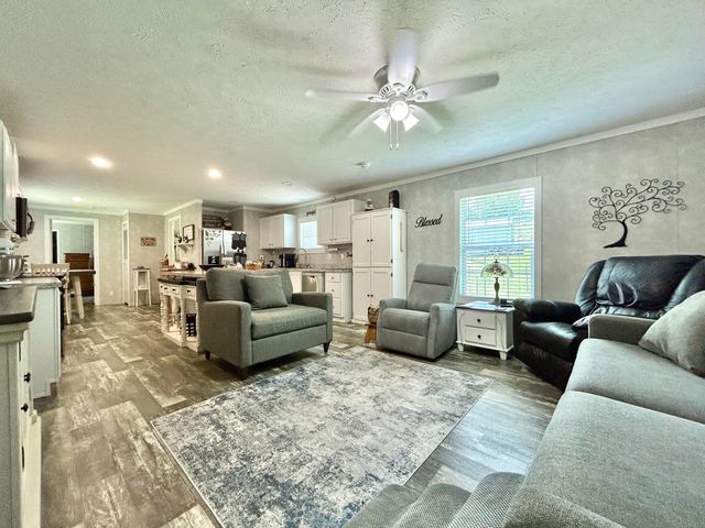 1571 Kit Cowan Road, Somerset, KY 42501