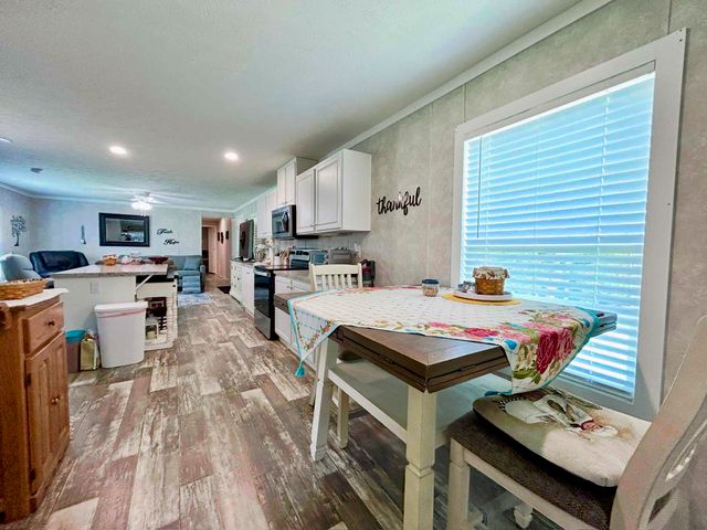 1571 Kit Cowan Road, Somerset, KY 42501