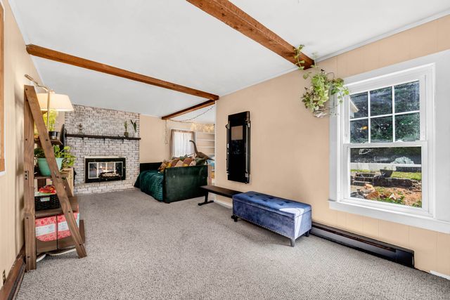401 Petersham Road, Athol, MA 01331