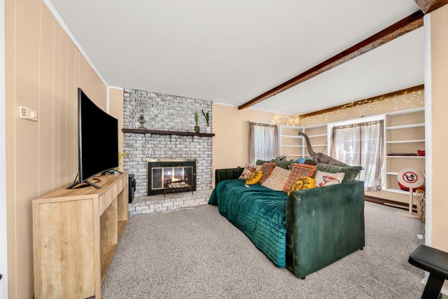 401 Petersham Road, Athol, MA 01331