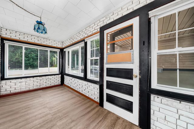 401 Petersham Road, Athol, MA 01331