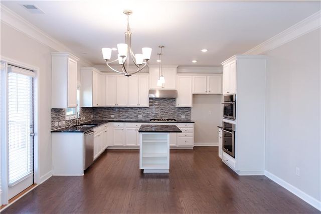 2870 Prestwood Drive, Cumming, GA 30040