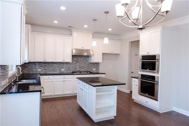 2870 Prestwood Drive, Cumming, GA 30040