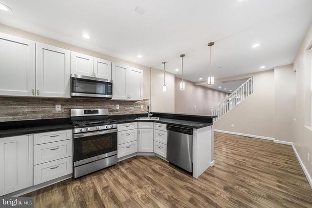 743-00 S 52ND ST, Philadelphia, PA 19143