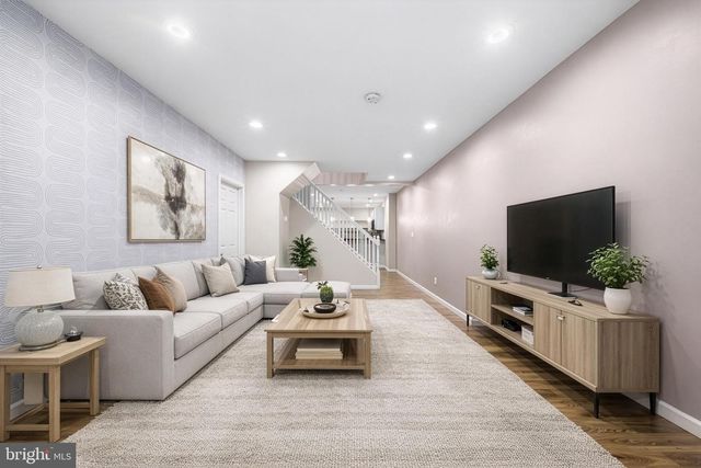 743-00 S 52ND ST, Philadelphia, PA 19143