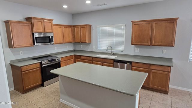 16027 N 19TH Drive, Phoenix, AZ 85023