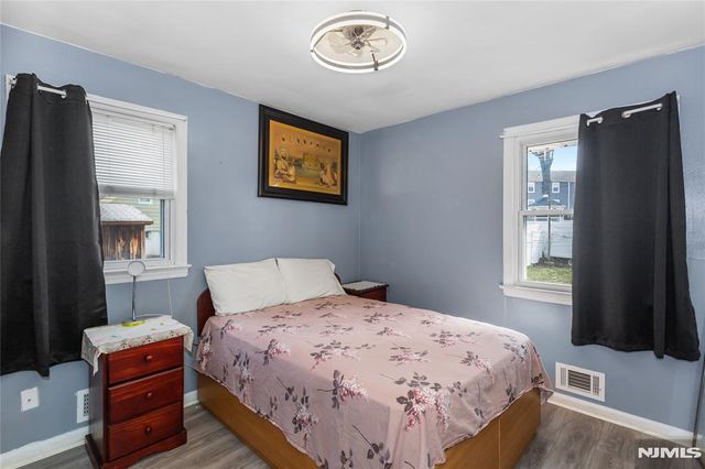 28 Logan Place, Lodi, NJ 07644