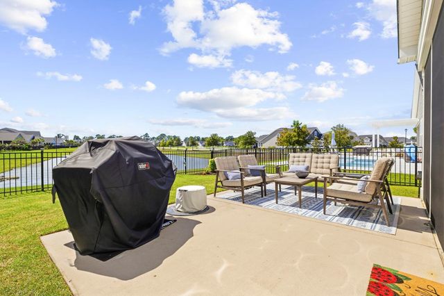3195 White Jasmine Dr., Little River, SC 29566