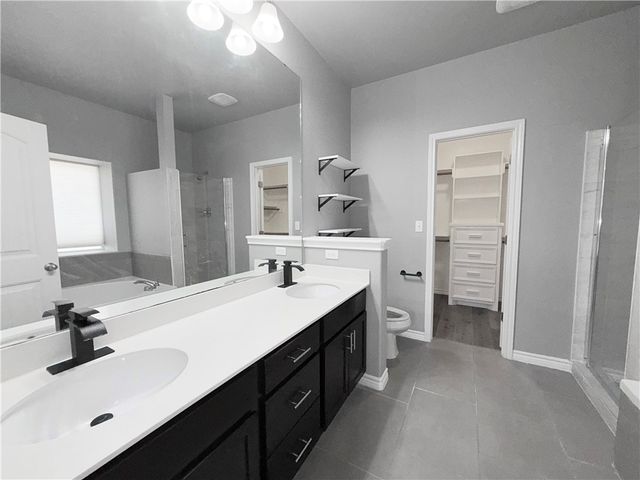 2942 Cantabria St, Corpus Christi, TX 78415