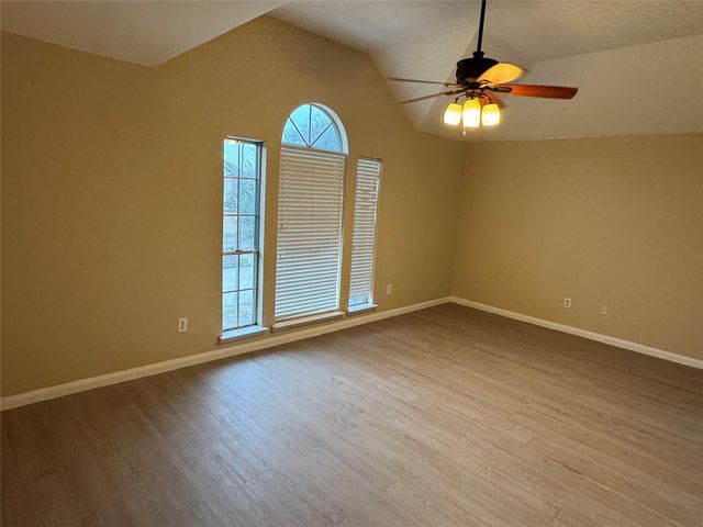 4018 Longway Estates Court, Fresno, TX 77545