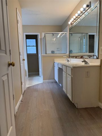 4018 Longway Estates Court, Fresno, TX 77545