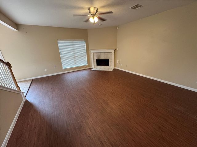 4018 Longway Estates Court, Fresno, TX 77545