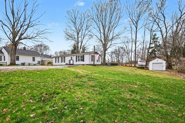 315 Mc Cumber Street, Buchanan, MI 49107