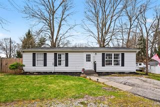 315 Mc Cumber Street, Buchanan, MI 49107