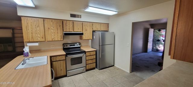 505 N LAVEEN Drive, Chandler, AZ 85226