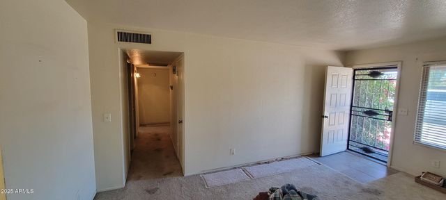 505 N LAVEEN Drive, Chandler, AZ 85226