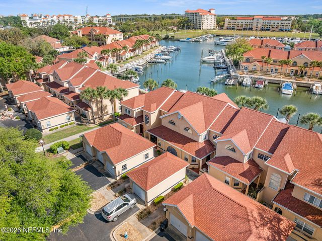 37 CAPTAINS Walk, Palm Coast, FL 32137