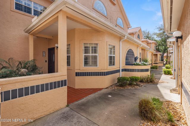 37 CAPTAINS Walk, Palm Coast, FL 32137
