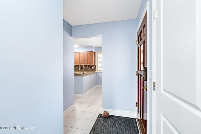 37 CAPTAINS Walk, Palm Coast, FL 32137