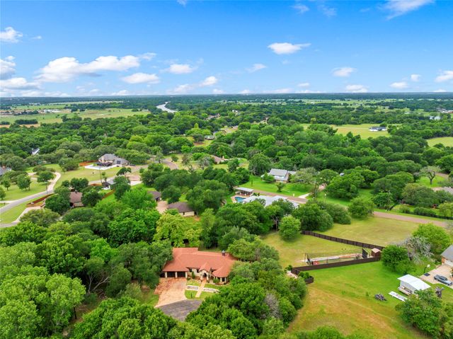 139 Silver Valley, Waco, TX 76705