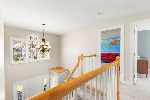 192 Fairway Dr, Attleboro, MA 02703