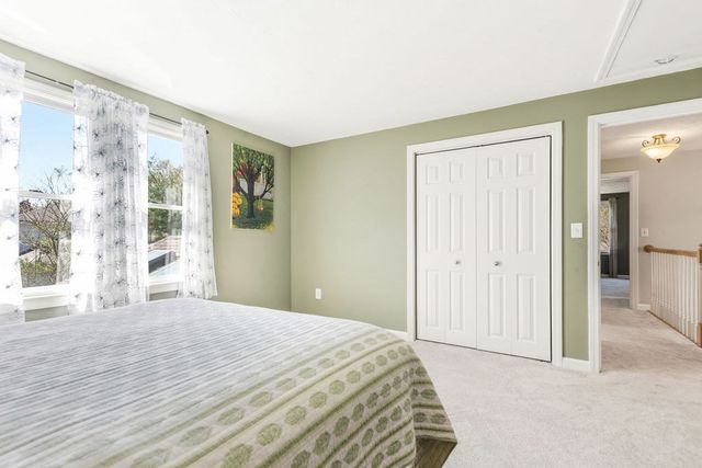 192 Fairway Dr, Attleboro, MA 02703