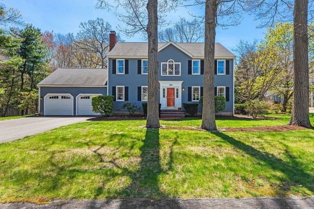 192 Fairway Dr, Attleboro, MA 02703