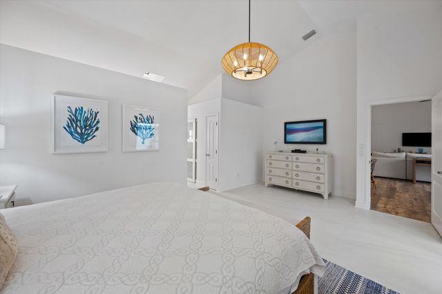 9221 Heathridge Drive, West Palm Beach, FL 33411