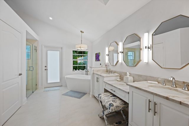 9221 Heathridge Drive, West Palm Beach, FL 33411