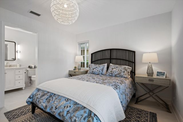 9221 Heathridge Drive, West Palm Beach, FL 33411
