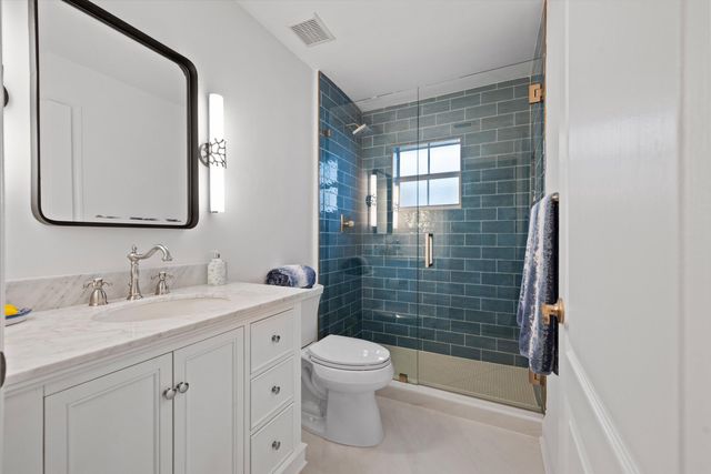 9221 Heathridge Drive, West Palm Beach, FL 33411