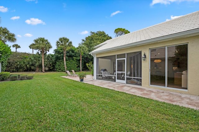 9221 Heathridge Drive, West Palm Beach, FL 33411