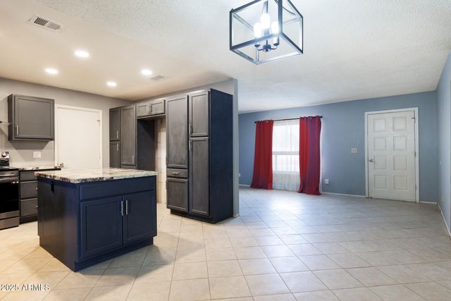 14169 S TAMPICO Road, Arizona City, AZ 85123