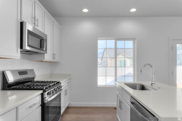 5718 N MALLARD DR, Stansbury Park, UT 84074