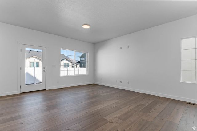 5718 N MALLARD DR, Stansbury Park, UT 84074