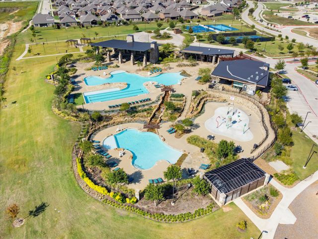 10925 Canyon Mine Drive, Aubrey, TX 76227