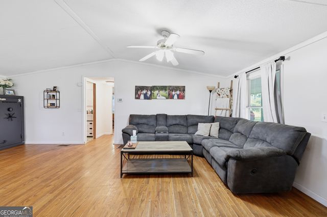 7482 Duncan Bridge Road, Cleveland, GA 30528