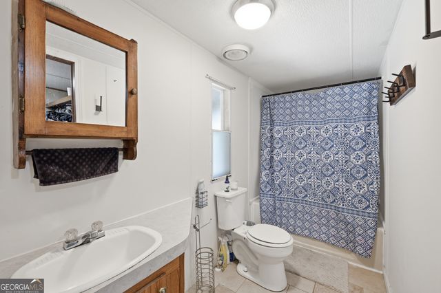 7482 Duncan Bridge Road, Cleveland, GA 30528