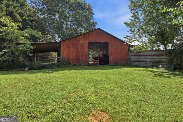 7482 Duncan Bridge Road, Cleveland, GA 30528