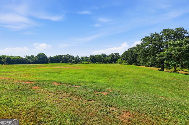 7482 Duncan Bridge Road, Cleveland, GA 30528