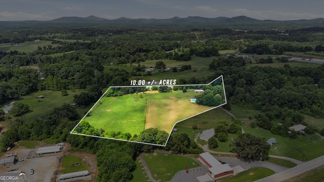 7482 Duncan Bridge Road, Cleveland, GA 30528